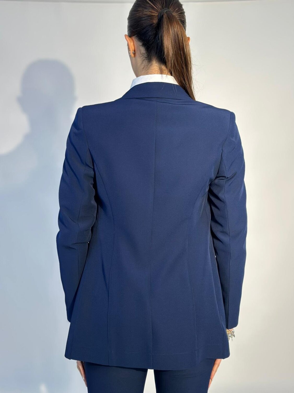 011015.BLU_3.jpg
