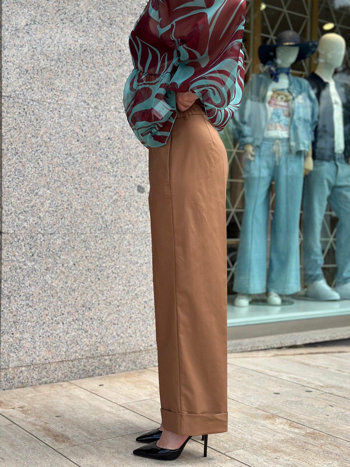 008399.TAB_2.jpg