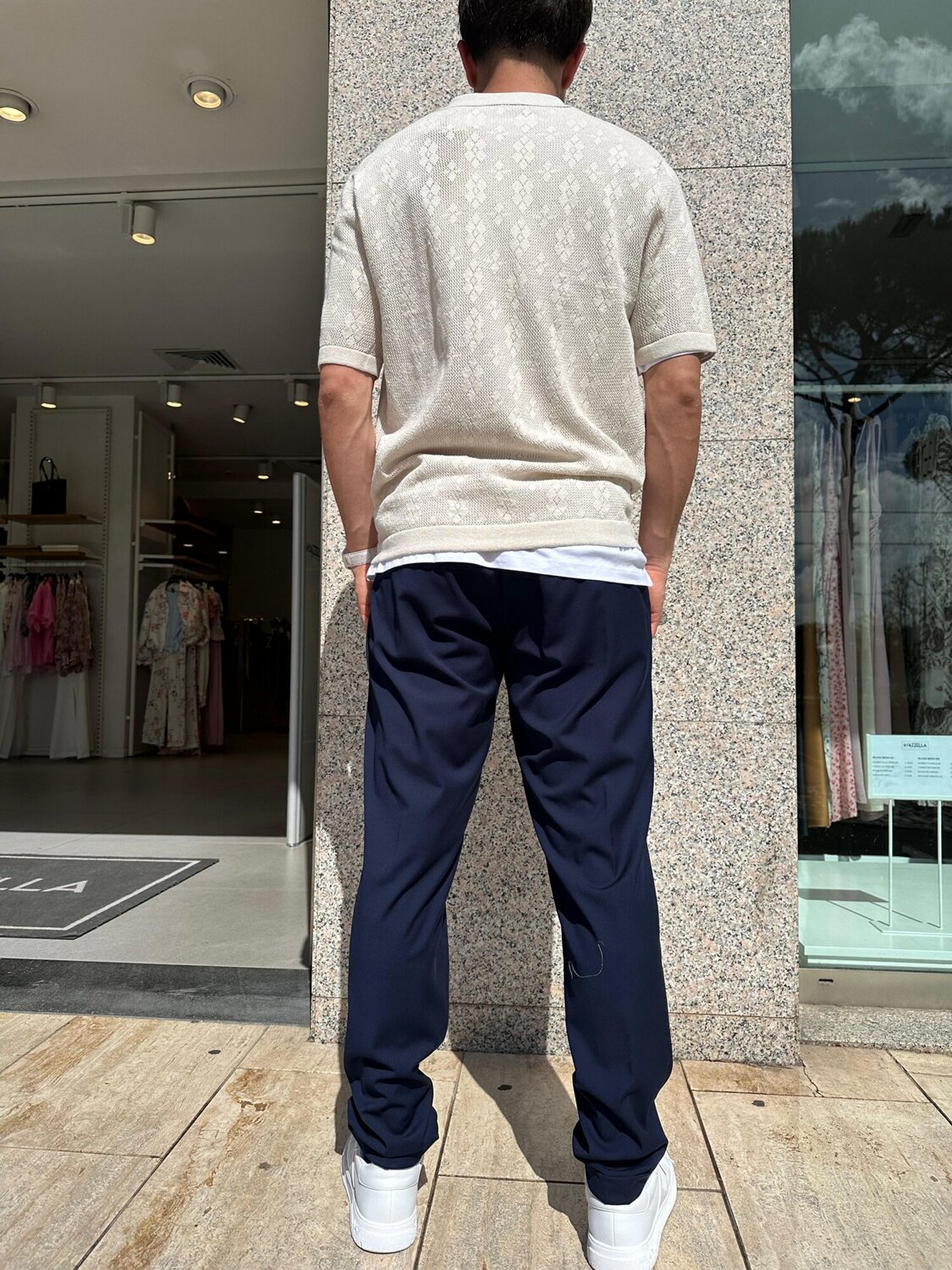 008219.BLU_3.jpg