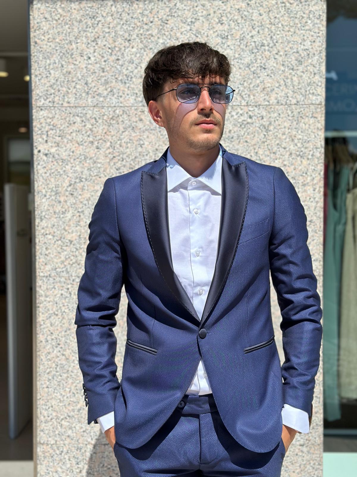 ABITO UOMO