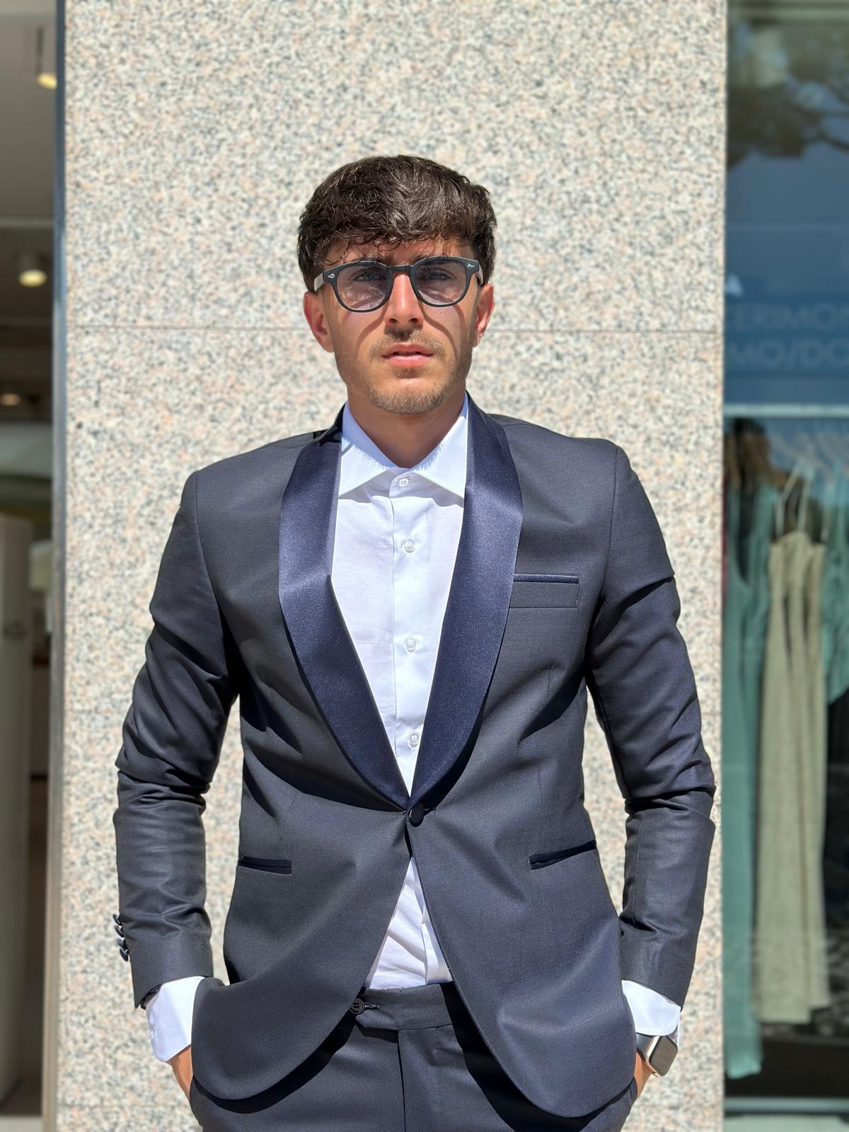ABITO UOMO