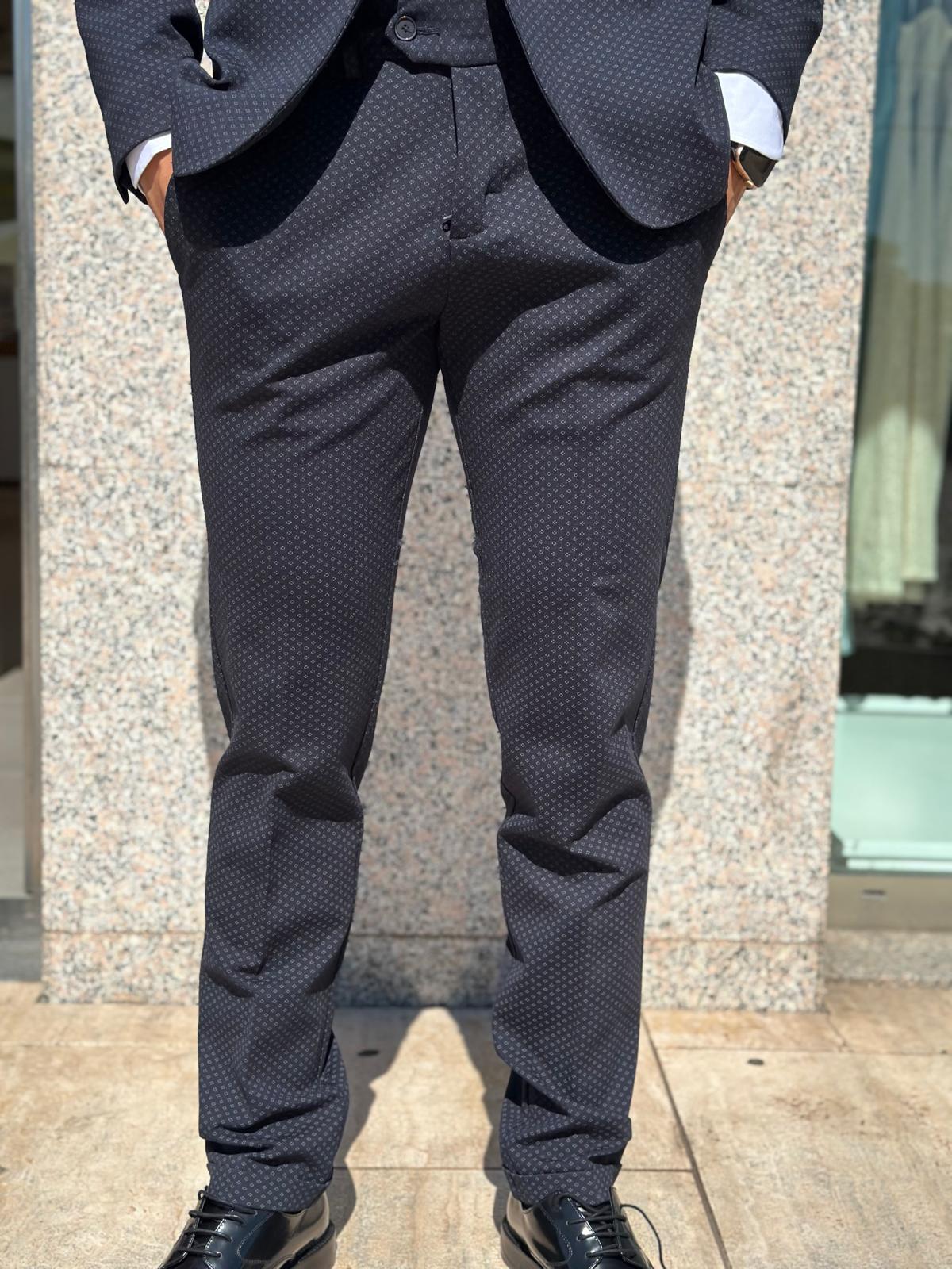 ABITO UOMO