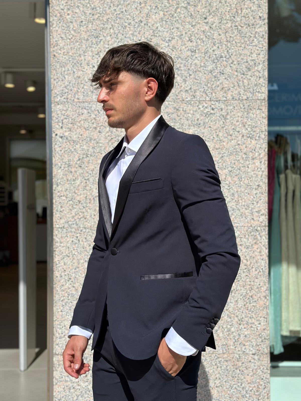 ABITO UOMO