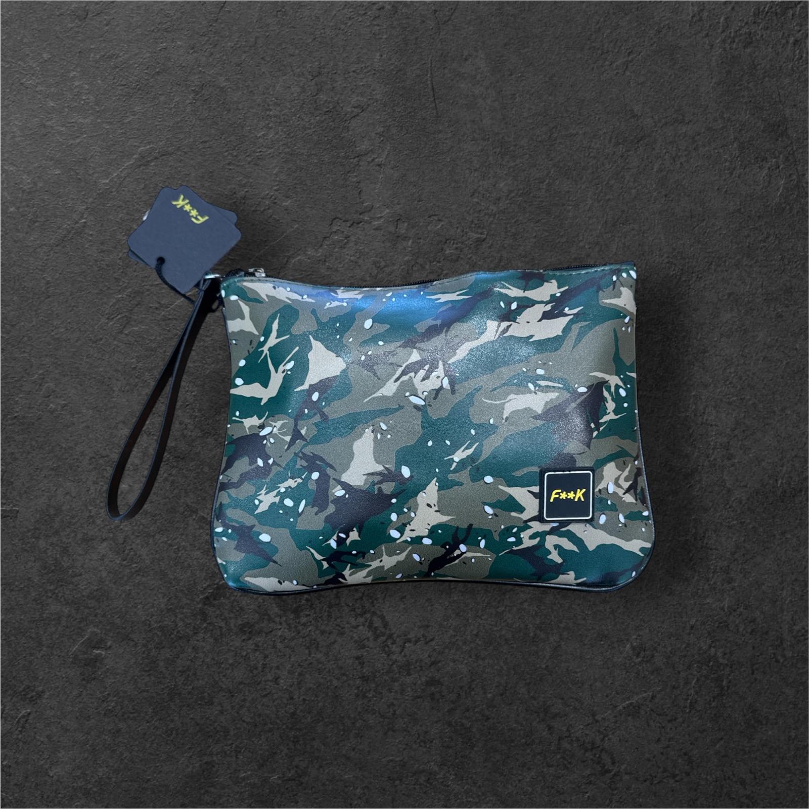 Pochette mare F**K